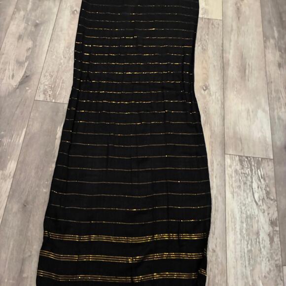 Handmade black and gold dress scarf - Picture 2 of 3